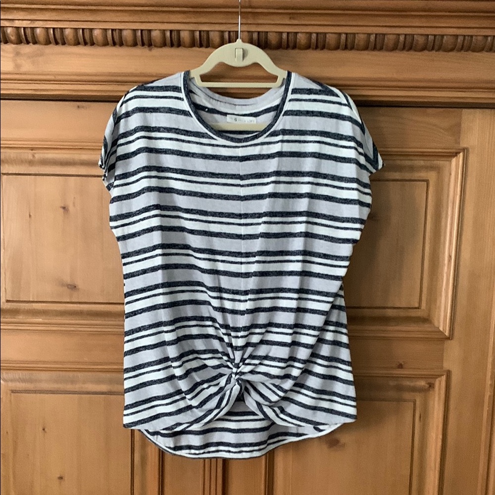 Lou & Grey White and Blue Striped Cap Sleeve Tie Front Tee, Size L